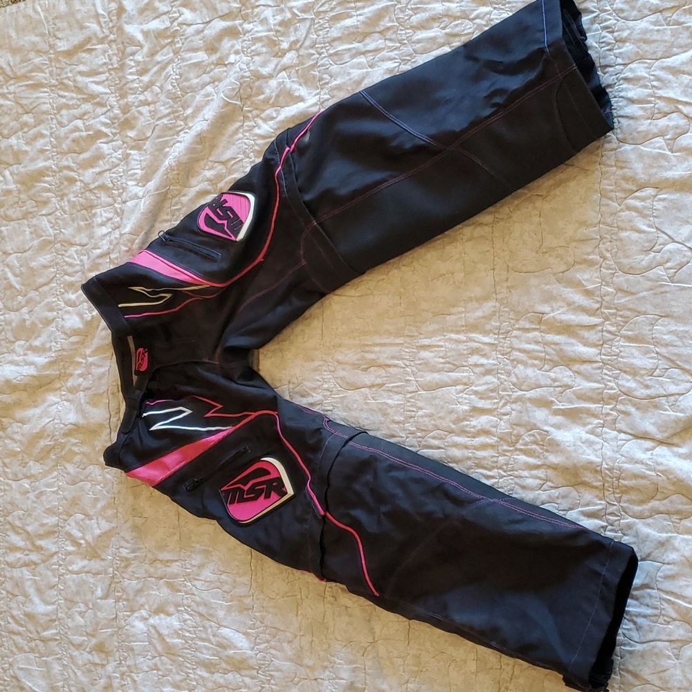 MSR Motorcycle Pants Women's sz 8 Zip off Pants Shorts like new